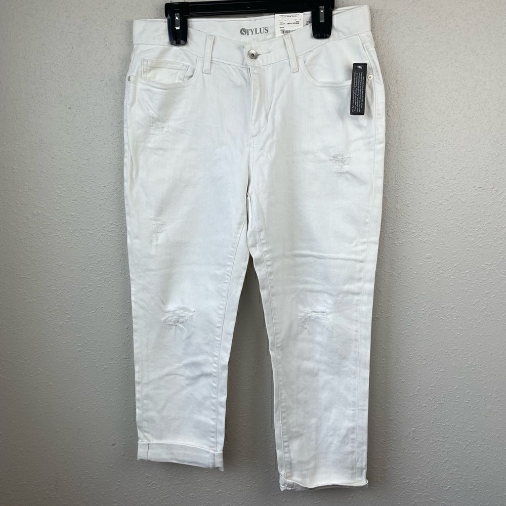 NWT Stylus White Distressed Boyfriend Cropped Pants Size 29/8